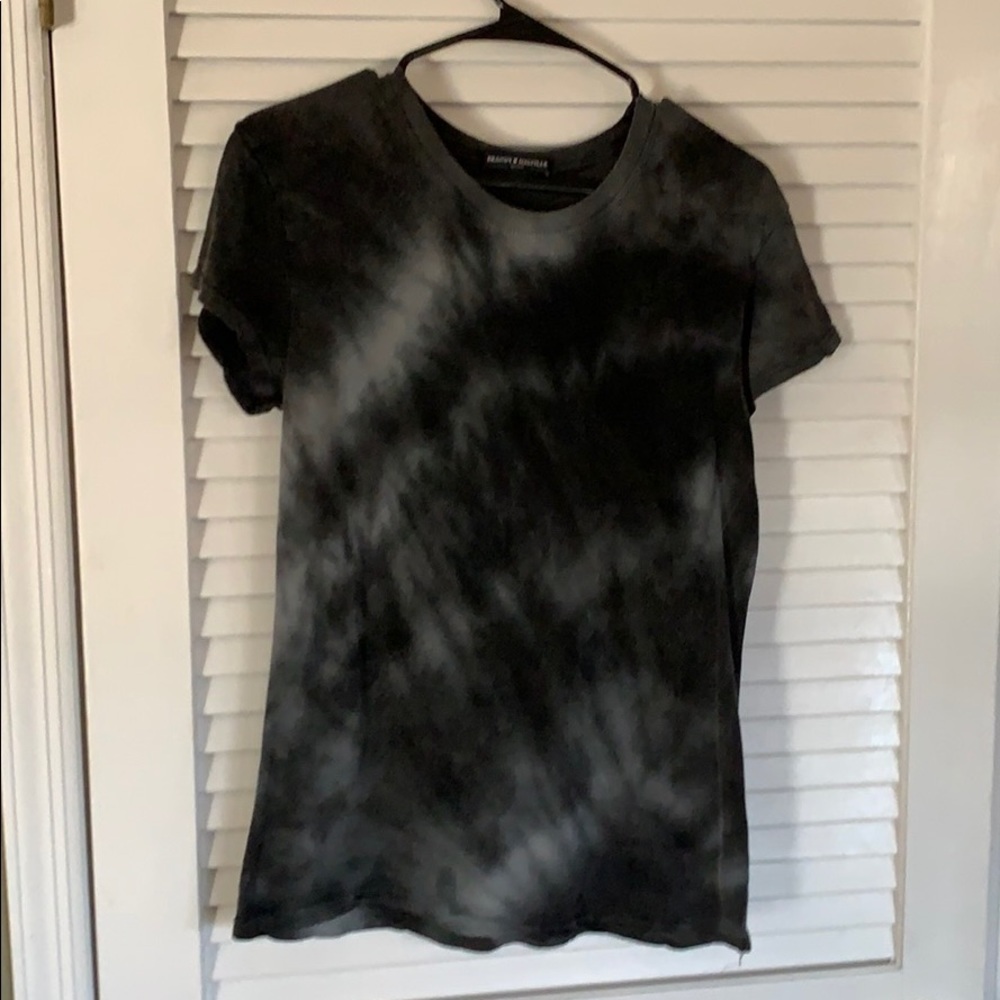 Brandy Melville T-shirt one size
